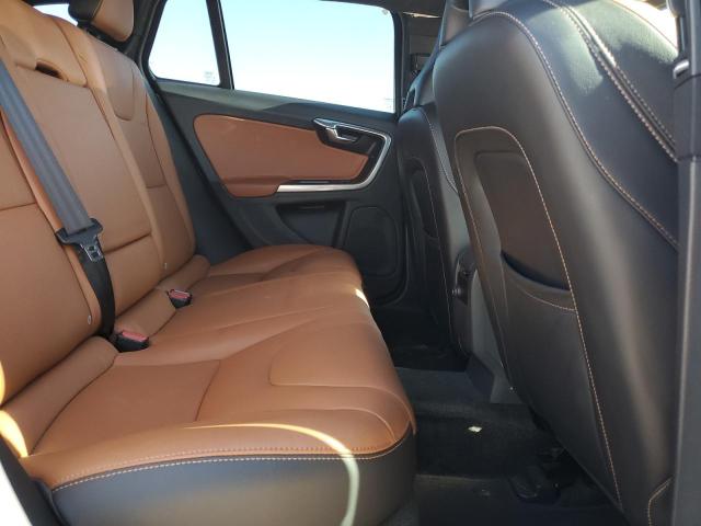 2015 VOLVO V60 YV140MEK0F1251424