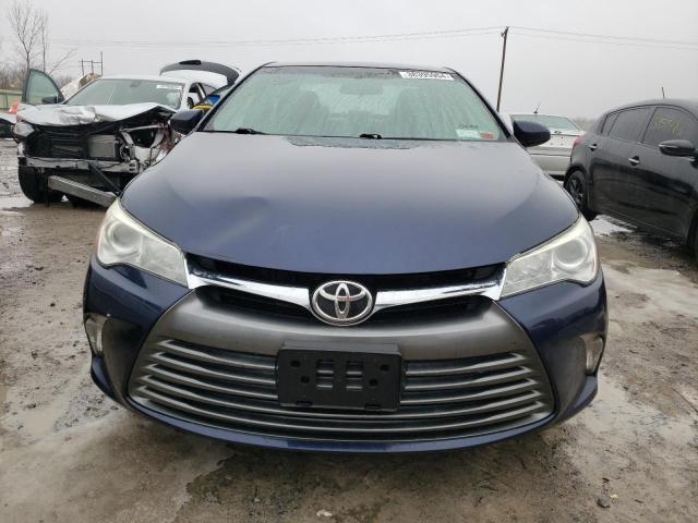 Lot #2442576419 2015 TOYOTA CAMRY LE salvage car