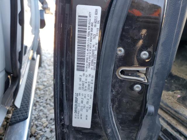 2013 RAM 3500 - Image 12