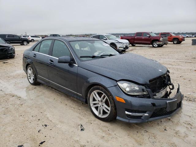 VIN WDDGF4HB5DA850934 2013 Mercedes-Benz C-Class, 250 no.4