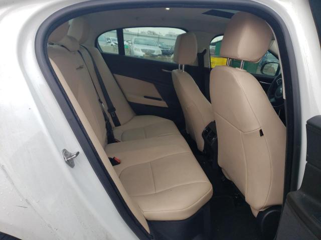 2017 JAGUAR XE PREMIUM - SAJAJ4BNXHCP15199