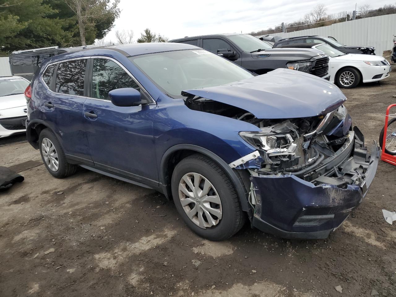 5N1AT2MN7HC780646 2017 Nissan Rogue Sv