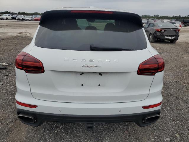 VIN WP1AA2A25HKA85851 2017 Porsche Cayenne no.6