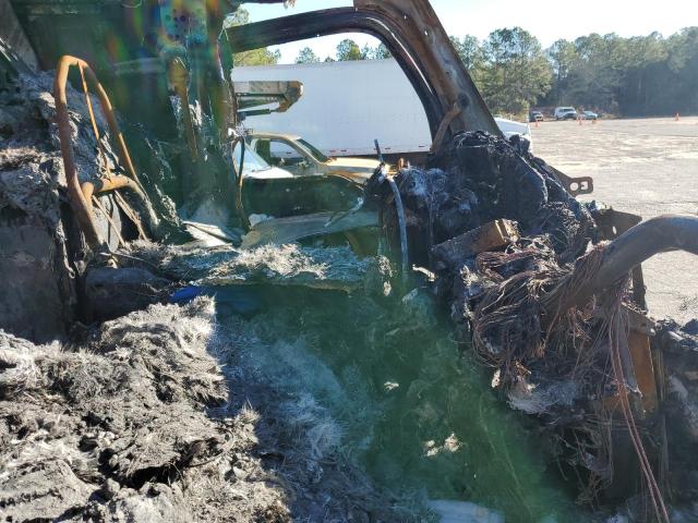 Lot #2468988778 2017 KENWORTH CONSTRUCTI salvage car