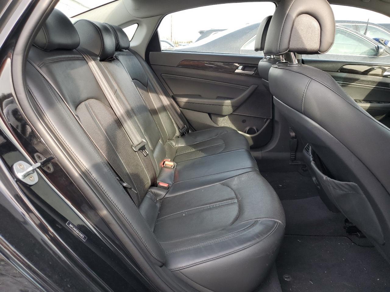 5NPE34AF8GH351873 2016 Hyundai Sonata Sport