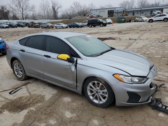 Vin: 3fa6p0hd2lr134788, lot: 40223214, ford fusion se 20204
