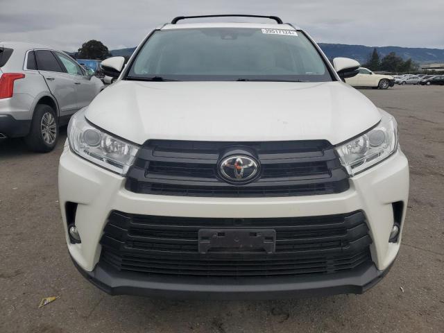 VIN 5TDKZRFH8KS339444 2019 Toyota Highlander, SE no.5