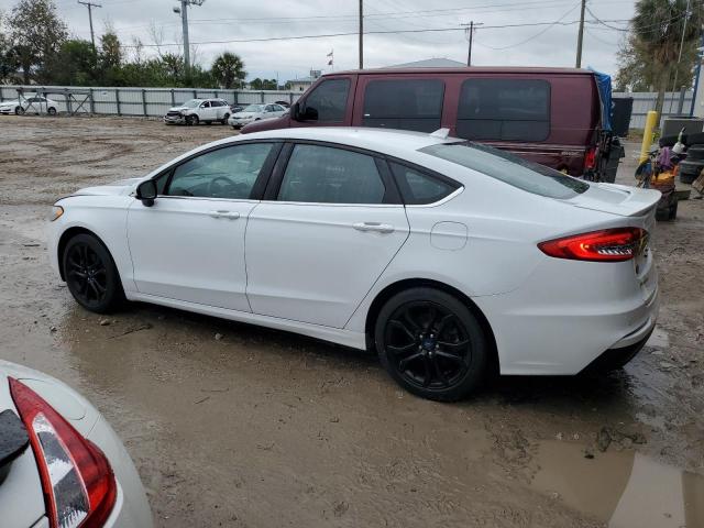 3FA6P0HD4KR229545 | 2019 FORD FUSION SE