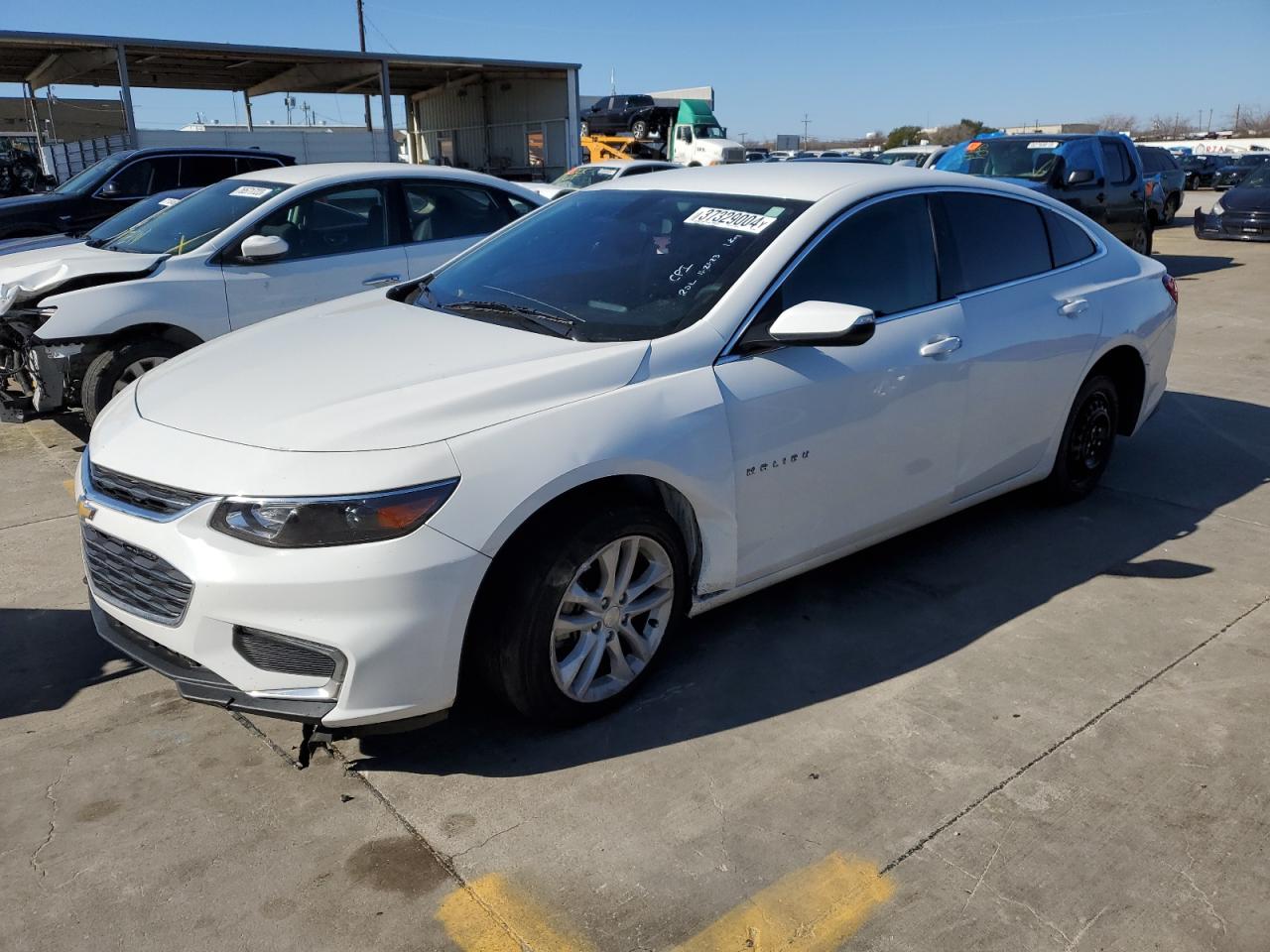 1G1ZD5ST5JF105012 2018 Chevrolet Malibu Lt