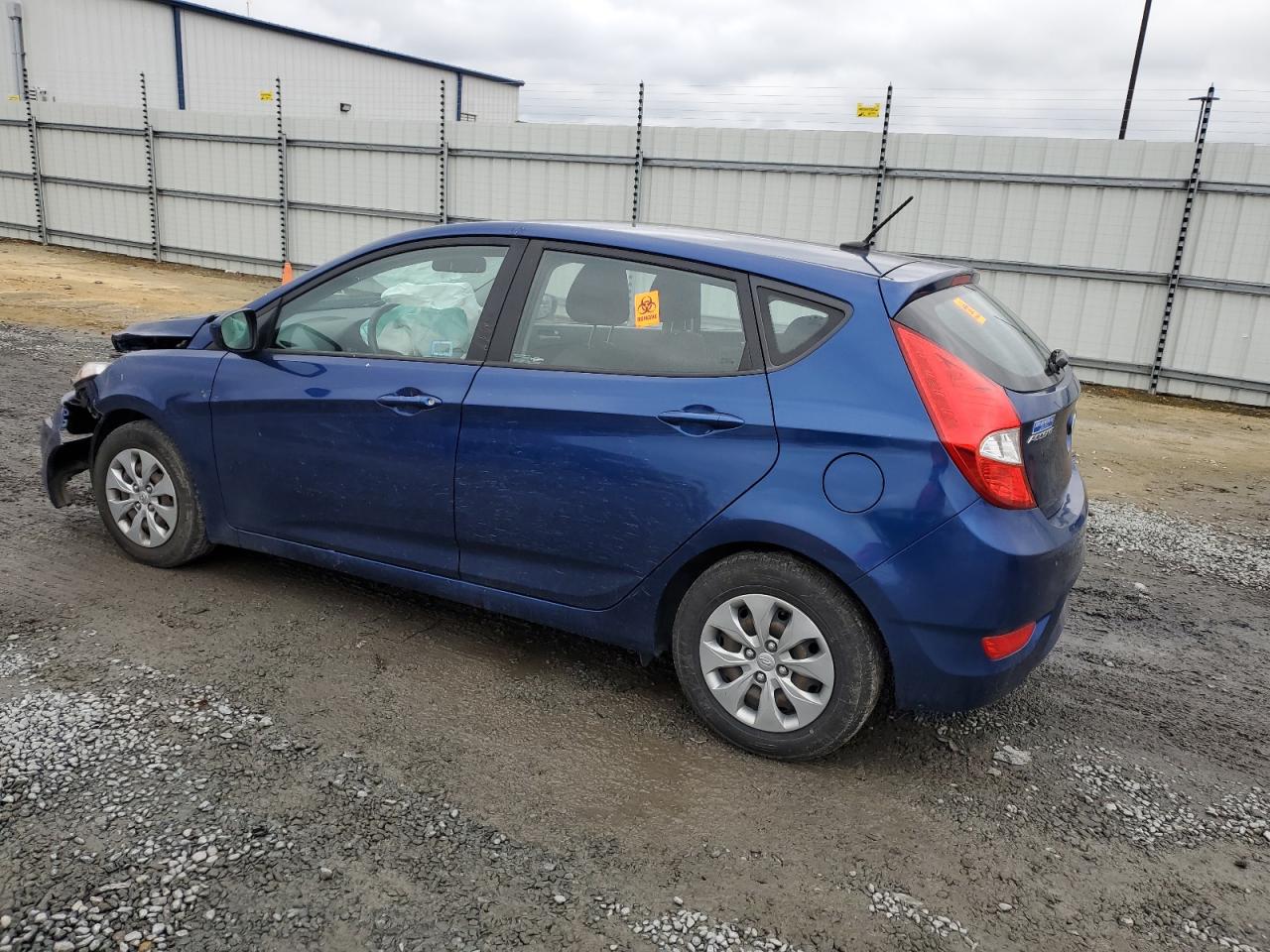 KMHCT5AE3HU310641 2017 Hyundai Accent Se