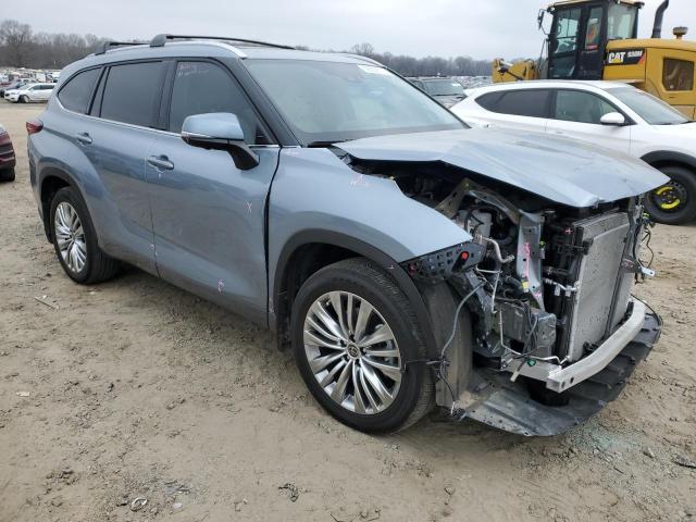 VIN 5TDKDRAH9PS040896 2023 Toyota Highlander, L no.4