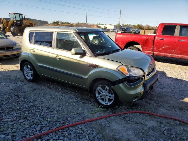 2011 Kia Soul + VIN: KNDJT2A27B7339565 Lot: 82668943