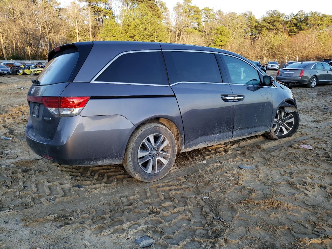 Lot #2905085199 2015 HONDA ODYSSEY TO