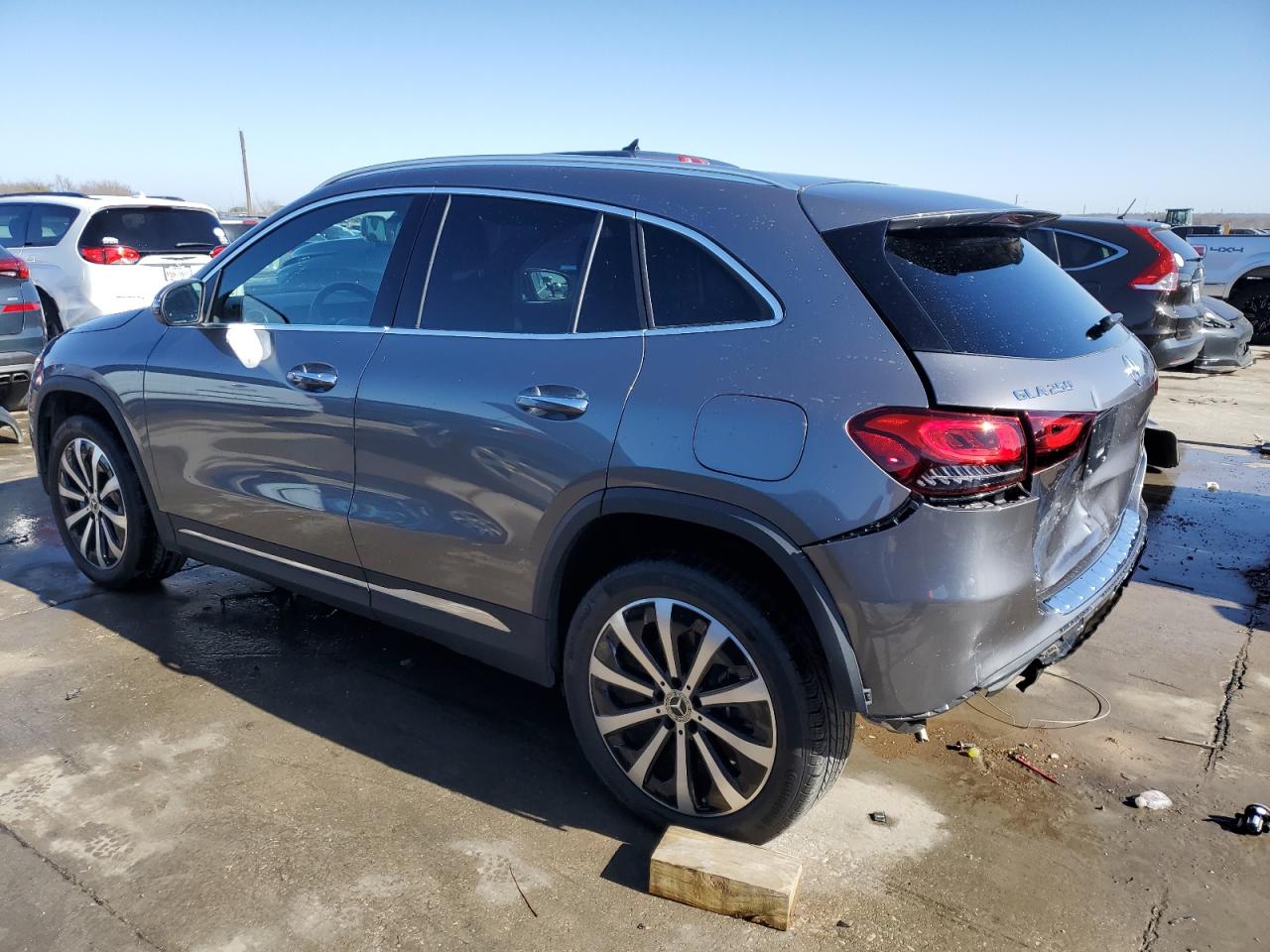 2022 Mercedes-Benz Gla 250 vin: W1N4N4GB4NJ326640