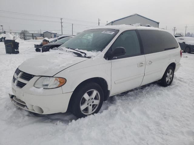 Lot #2359248126 2005 DODGE GRAND CARA salvage car