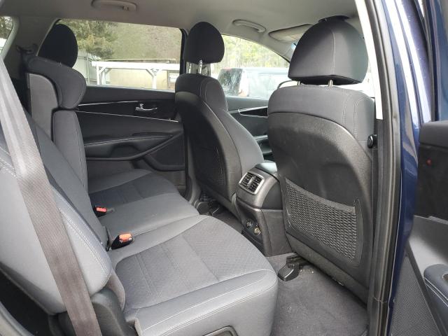 2018 KIA SORENTO LX 5XYPGDA56JG370389