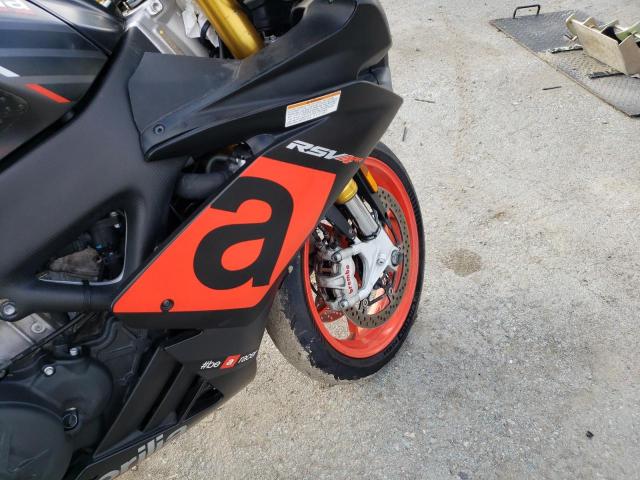 2017 APRILIA RSV4 RR ZD4KEU006HS000154