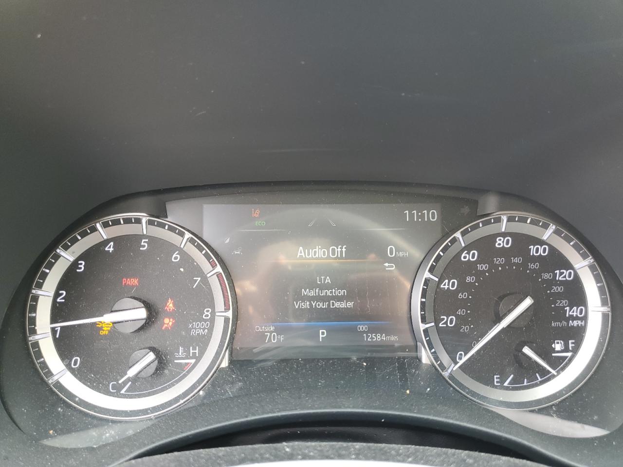 VIN: 5TDGZRAH5NS141647 2022 TOYOTA HIGHLANDER