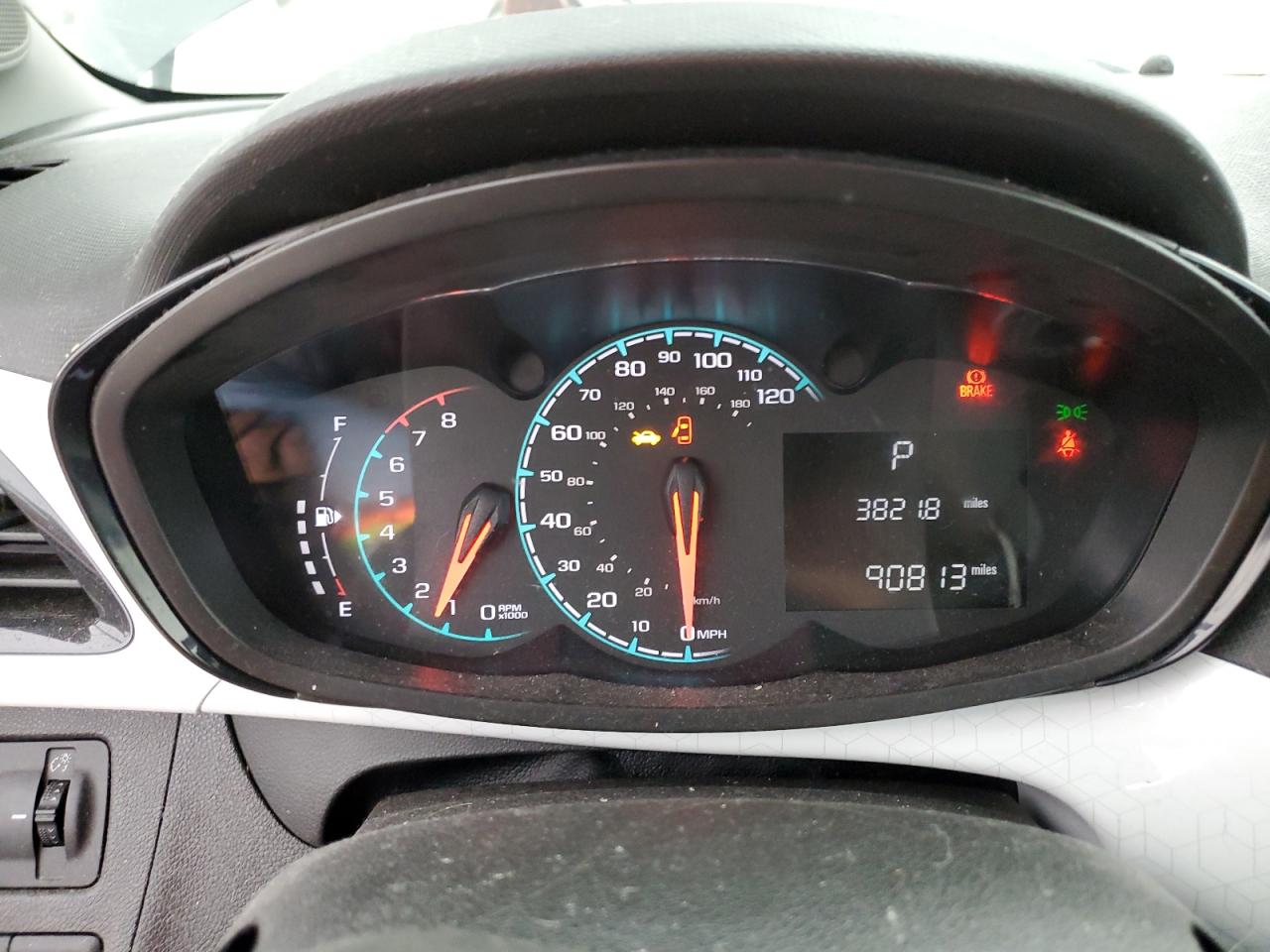 KL8CD6SAXJC482477 CHEVROLET SPARK 2018