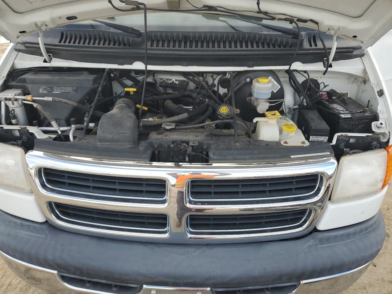 2B5WB35Z31K540027 2001 Dodge Ram Wagon B3500