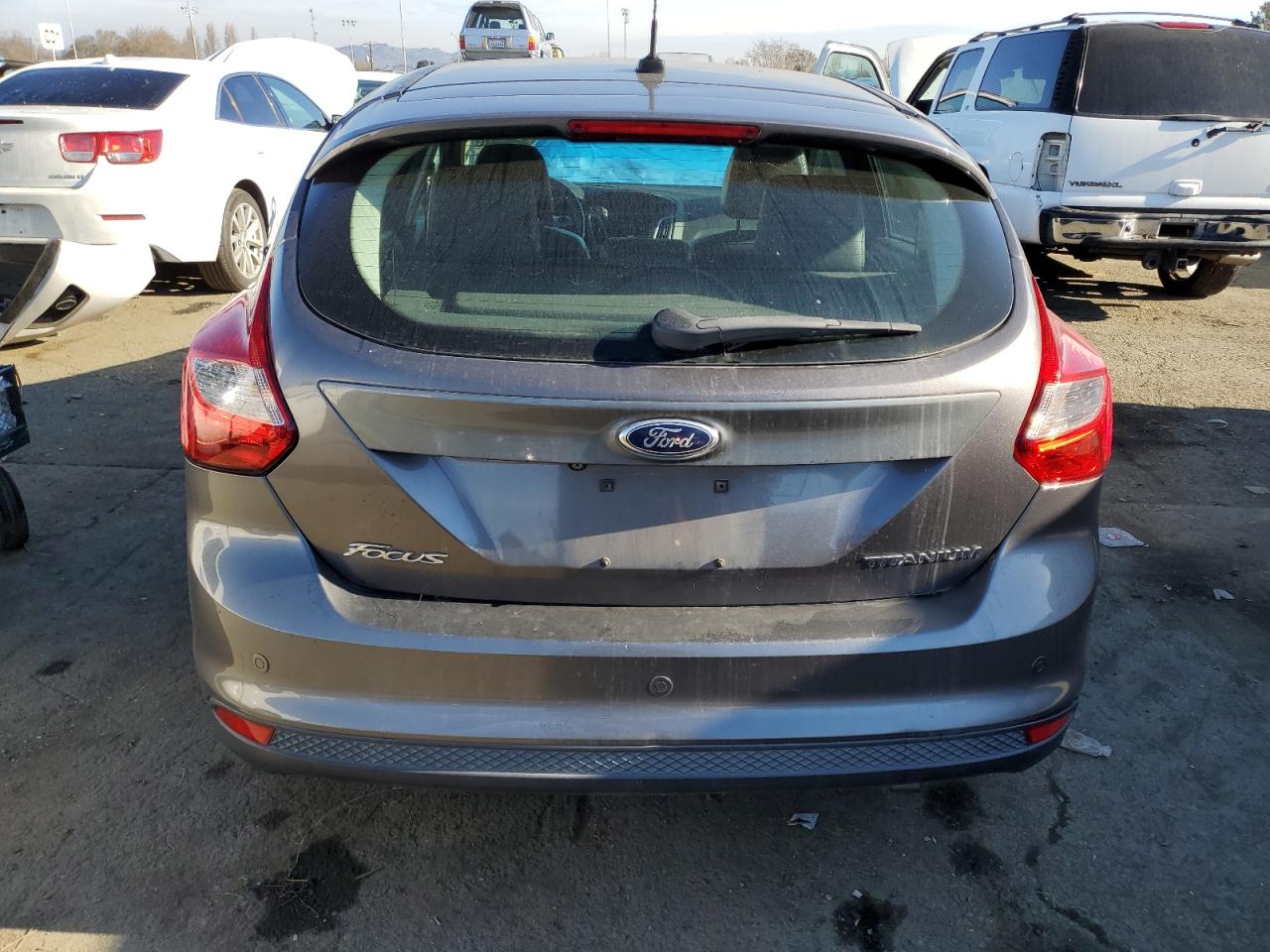 2014 Ford Focus Titanium vin: 1FADP3N25EL462039