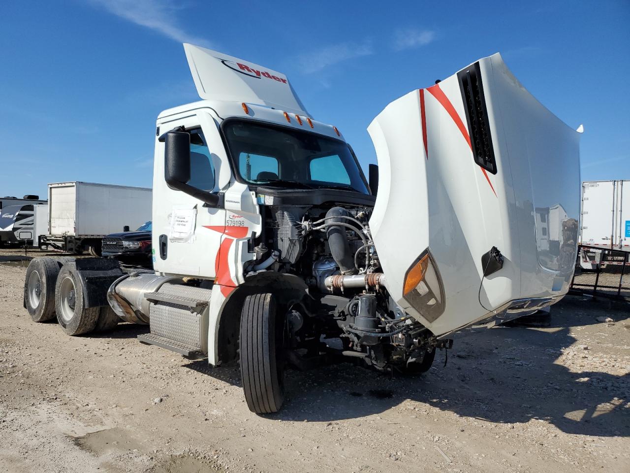 Freightliner Cascadia 2022 126" Day cab