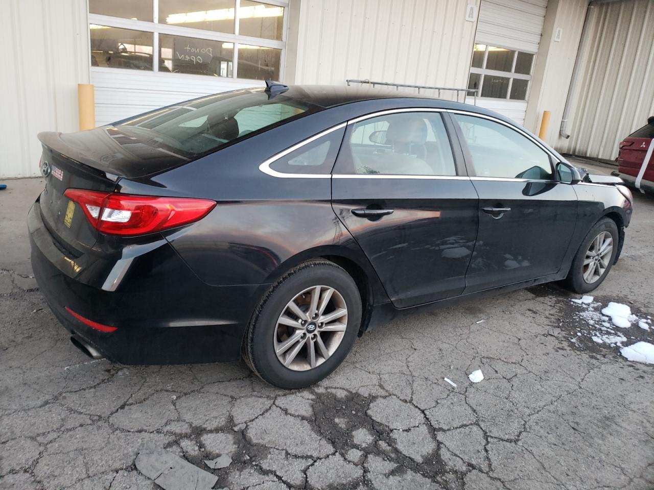 5NPE24AF3FH251424 2015 Hyundai Sonata Se