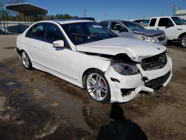 VIN WDDGF4HB1DR298804 2013 Mercedes-Benz C-Class, 250 no.4