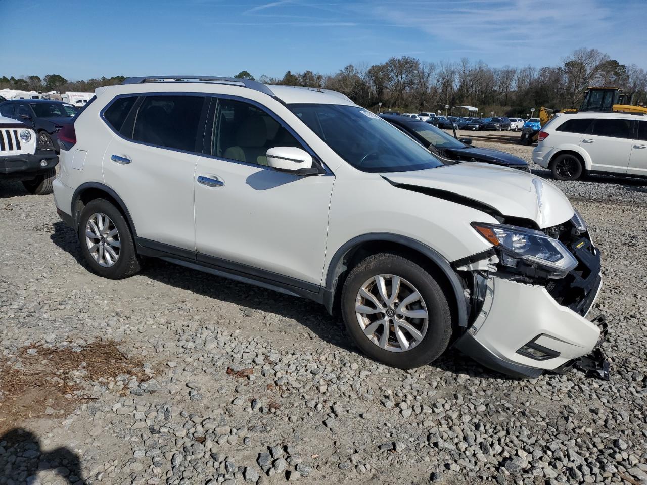 KNMAT2MT5KP553863 NISSAN ROGUE 2019