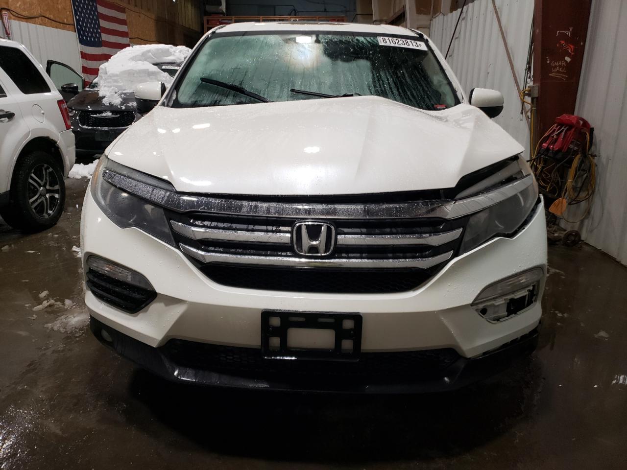 2016 Honda Pilot Exl vin: 5FNYF6H52GB065920