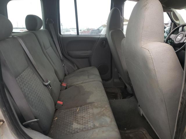 2005 Jeep Liberty Sport VIN: 1J4GL48KX5W636328 Lot: 38973494