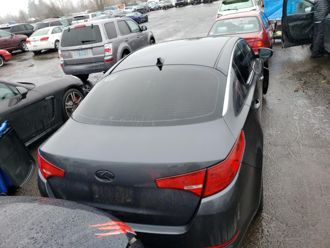 KNAGM4A78B5109444 2011 Kia Optima Lx
