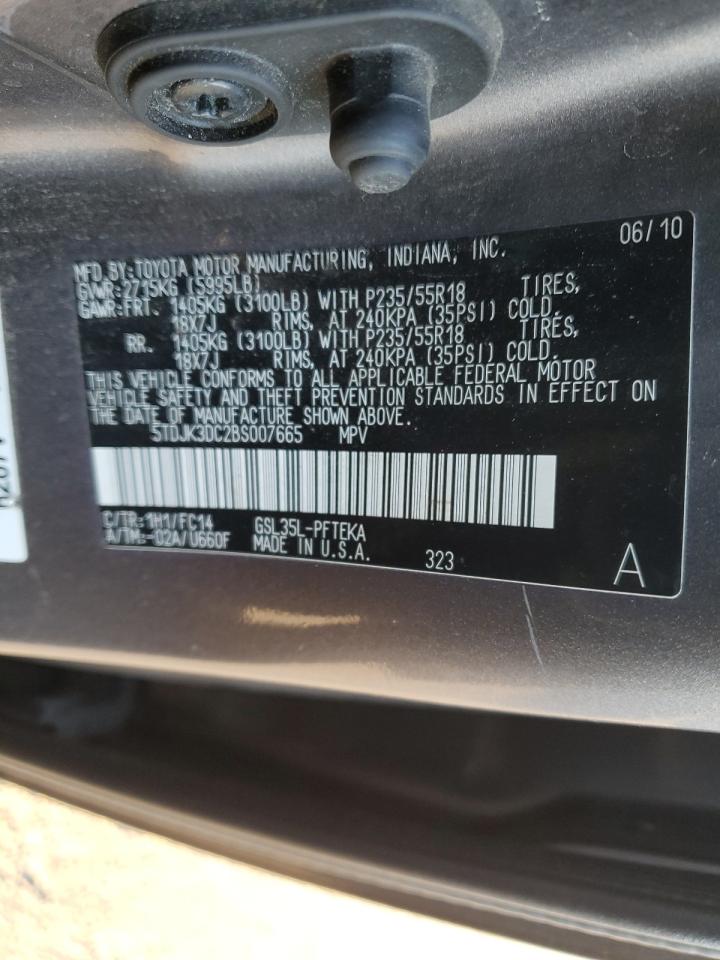 5TDJK3DC2BS007665 2011 Toyota Sienna Le