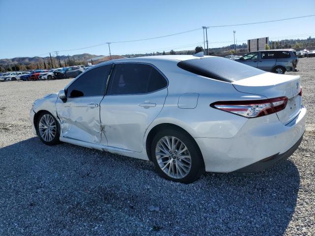 2018 TOYOTA CAMRY L - 4T1B11HK3JU075167