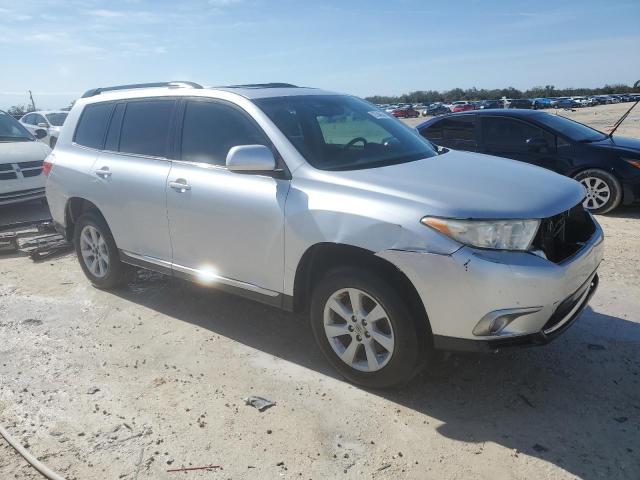 VIN 5TDZK3EHXDS127875 2013 Toyota Highlander, Base no.4