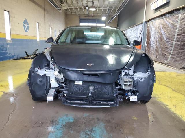 5YJ3E1EA7NF189390 2022 TESLA MODEL 3-4