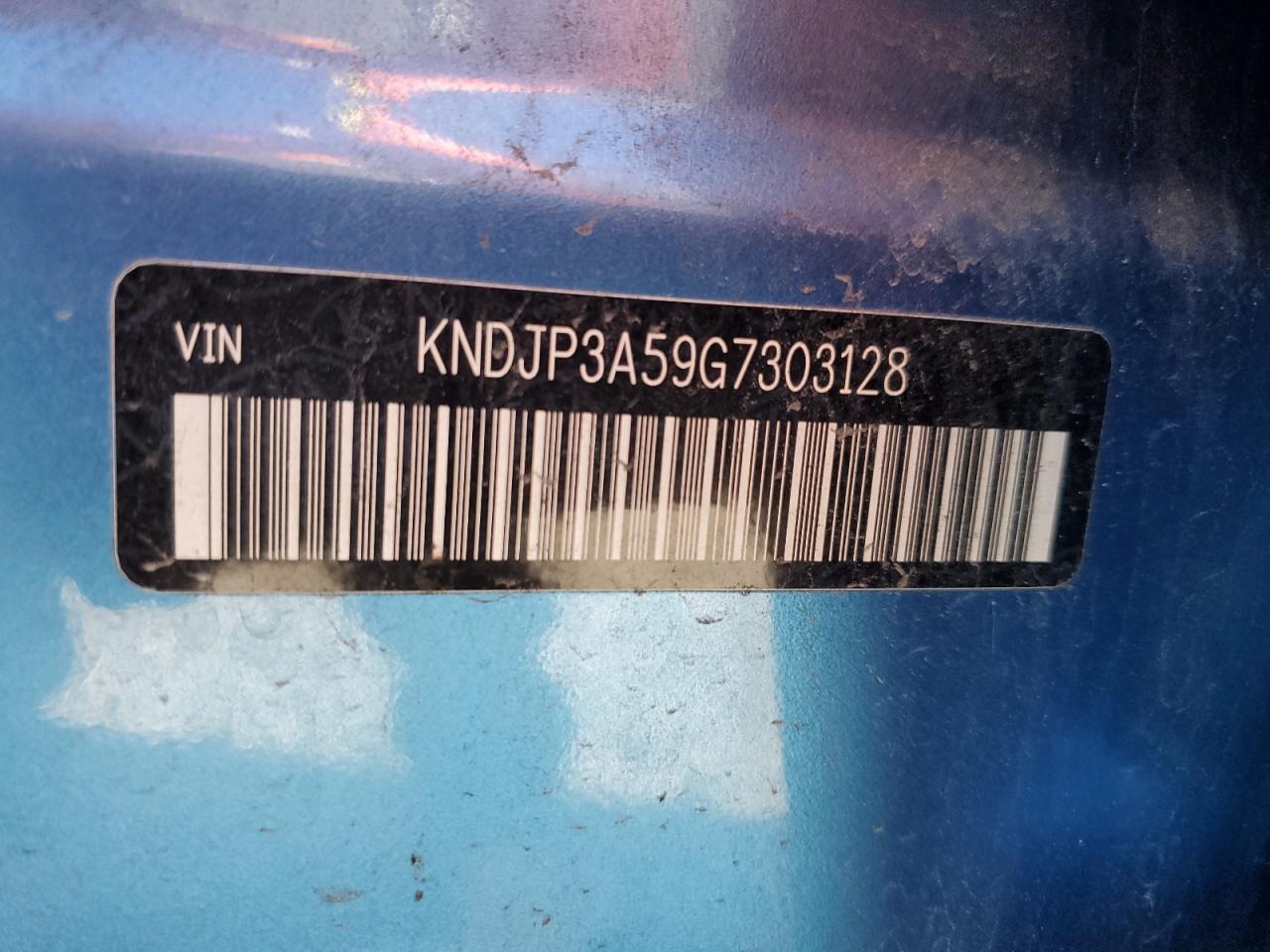 KNDJP3A59G7303128 2016 Kia Soul +