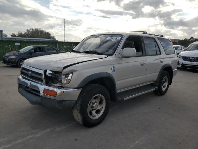 1996 Toyota 4Runner SR5