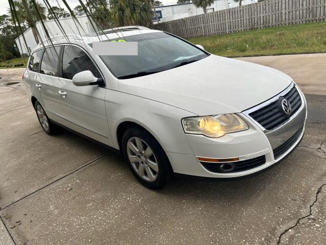 2010 Volkswagen Passat 