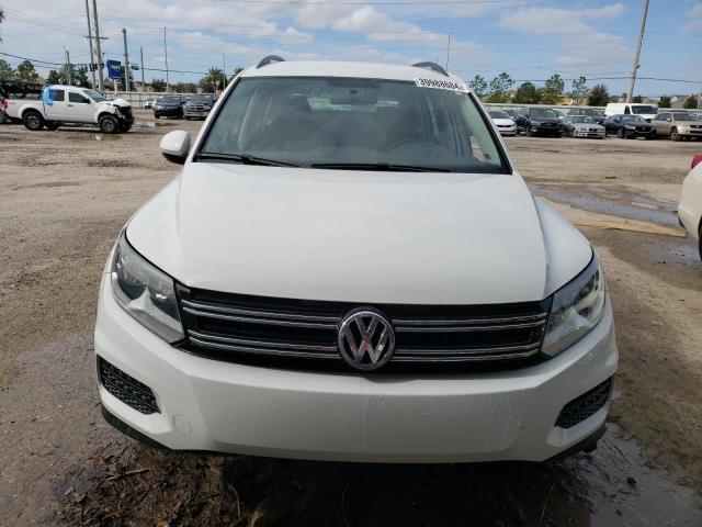 WVGAV7AX8JK000257 | 2018 VOLKSWAGEN TIGUAN LIM