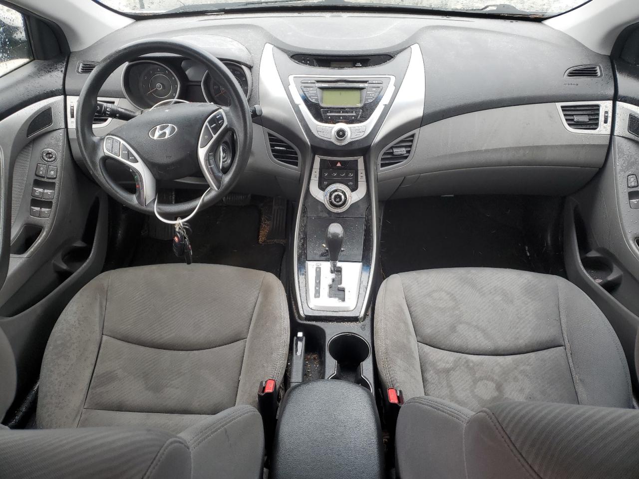 kmhdh4ae2cu290262 KMHDH4AE2CU290262 2012 Hyundai Elantra Gls