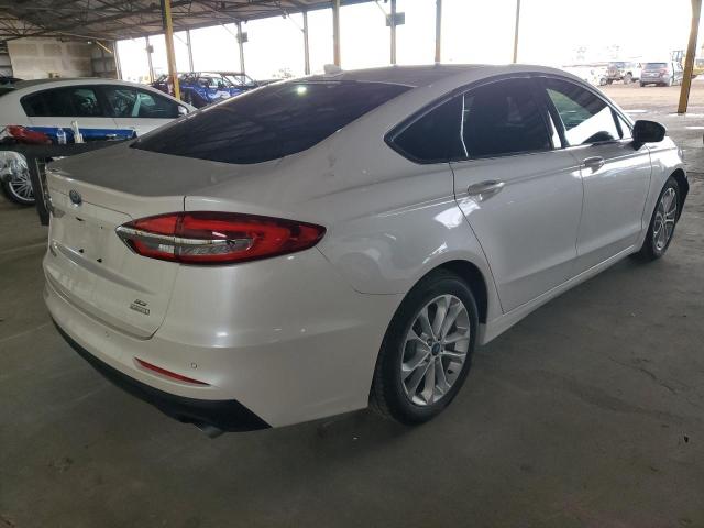 VIN 3FA6P0HD4KR268930 2019 Ford Fusion, SE no.3