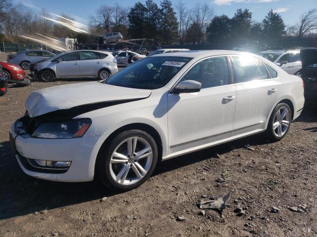 2014 Volkswagen Passat SEL