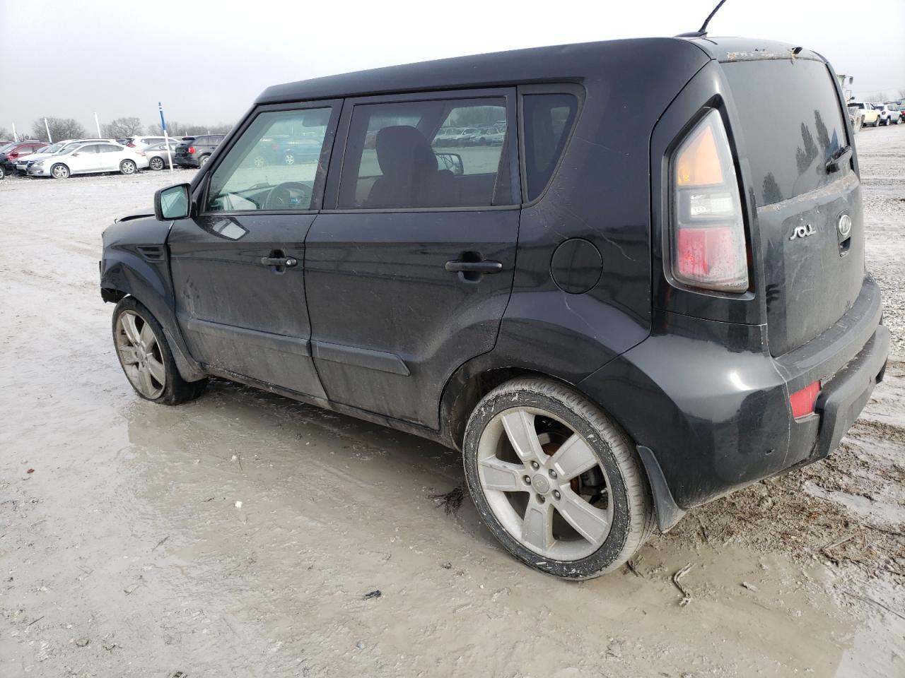 KNDJT2A28B7280879 2011 Kia Soul +