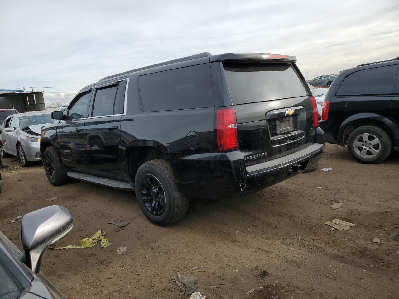 2018 Chevrolet Suburban K1500 Lt vin: 1GNSKHKC0JR210031