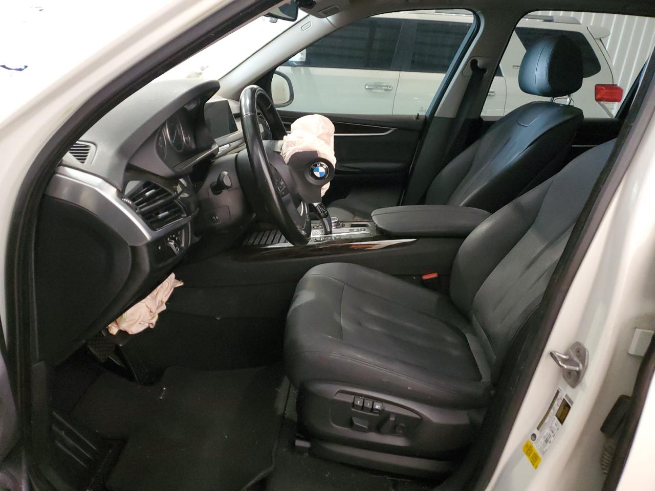 5UXKR2C58G0R70074 2016 BMW X5 Sdrive35I