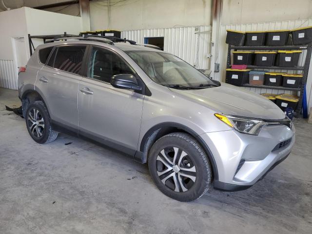 2T3ZFREV0HW357619 | 2017 TOYOTA RAV4 LE