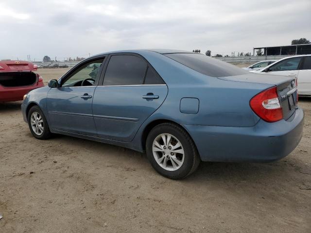 2004 Toyota Camry Le VIN: 4T1BF32K34U587795 Lot: 37824354