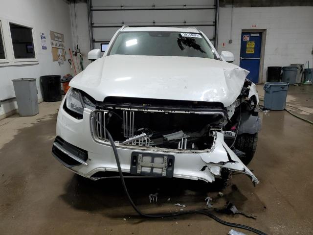 2016 Volvo Xc90 T6 VIN: YV4A22PL4G1018674 Lot: 39764674