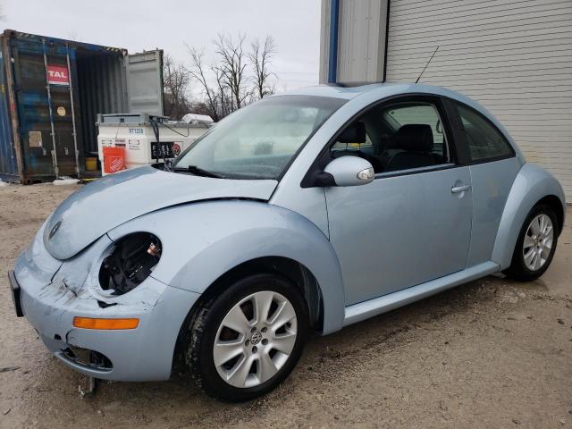 2010 Volkswagen New Beetle 